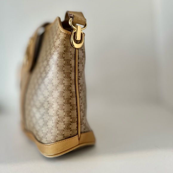 Vintage Celine Crossbody Horsebit Hardware Blonde Macadam - Picture 4 of 14